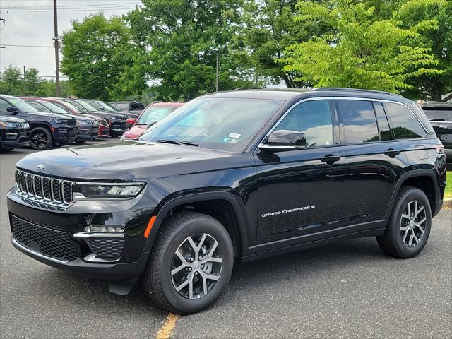 2024 Jeep Grand Cherokee GRAND CHEROKEE LIMITED 4X4