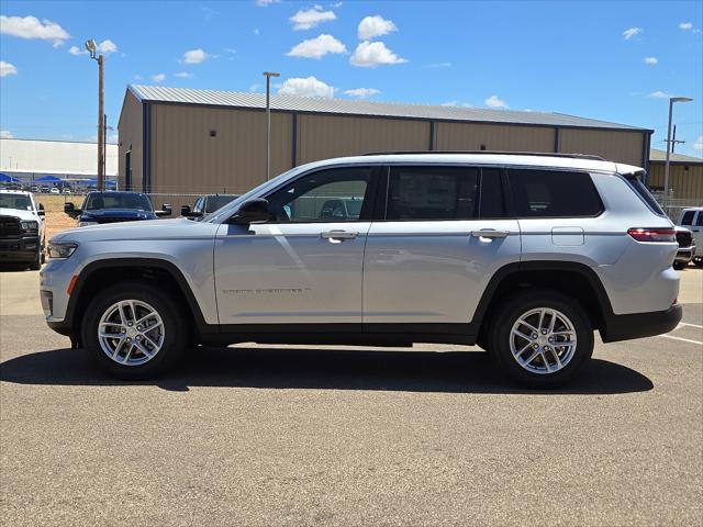 2024 Jeep Grand Cherokee GRAND CHEROKEE L LAREDO 4X4