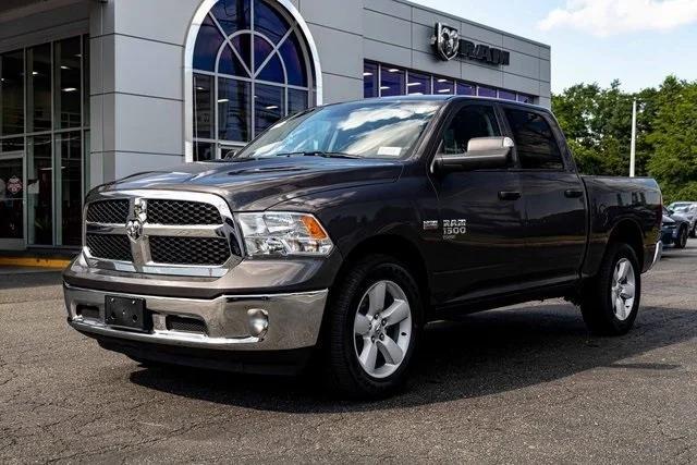 2024 RAM Ram 1500 Classic RAM 1500 CLASSIC TRADESMAN CREW CAB 4X4 57 BOX