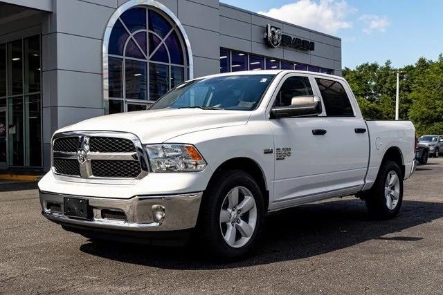 2024 RAM Ram 1500 Classic RAM 1500 CLASSIC TRADESMAN CREW CAB 4X4 57 BOX