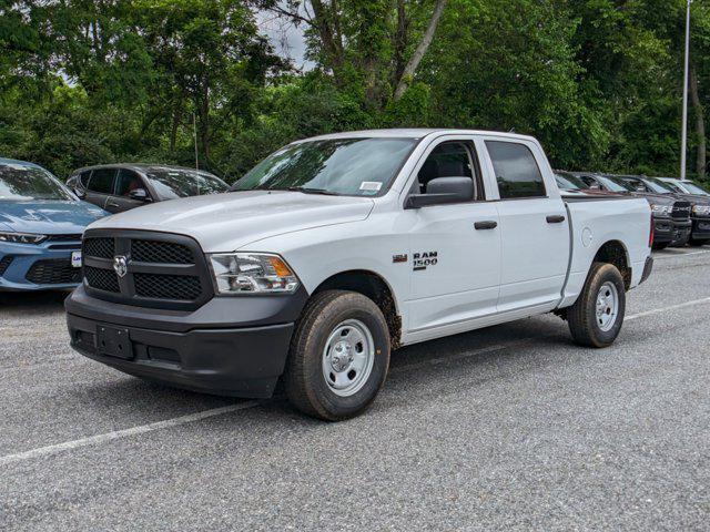 2024 RAM Ram 1500 Classic RAM 1500 CLASSIC TRADESMAN CREW CAB 4X4 57 BOX