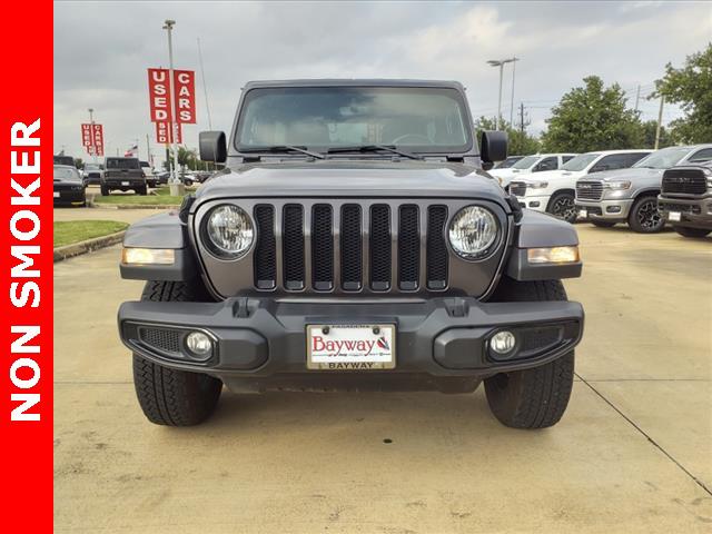 2022 Jeep Wrangler Unlimited Sahara Altitude 4x4