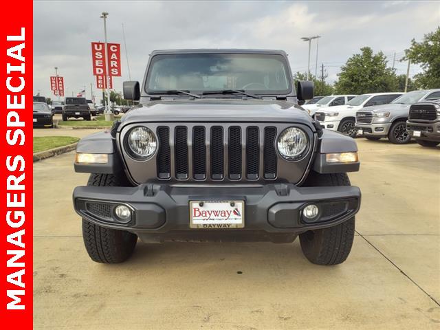 2022 Jeep Wrangler Unlimited Sahara Altitude 4x4