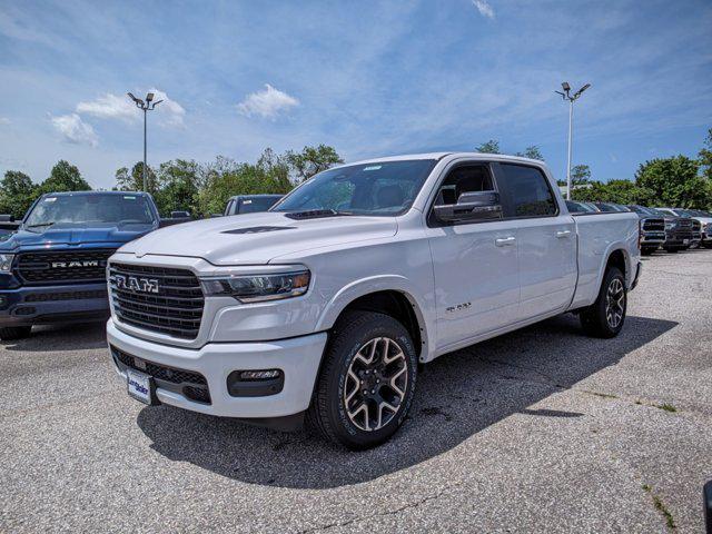 2025 RAM Ram 1500 RAM 1500 LARAMIE CREW CAB 4X4 64 BOX