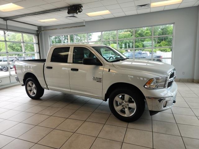 2023 RAM Ram 1500 Classic RAM 1500 CLASSIC TRADESMAN CREW CAB 4X4 57 BOX