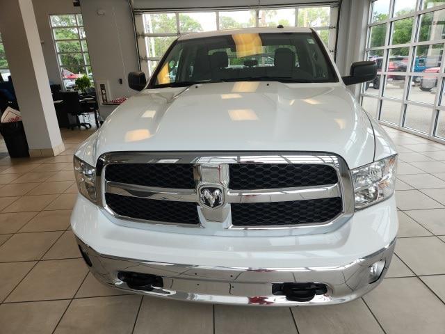 2023 RAM Ram 1500 Classic RAM 1500 CLASSIC TRADESMAN CREW CAB 4X4 57 BOX