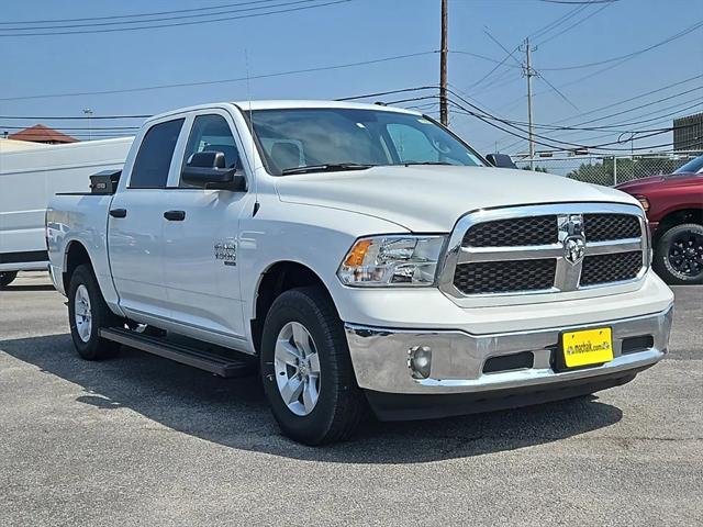 2023 RAM Ram 1500 Classic RAM 1500 CLASSIC TRADESMAN CREW CAB 4X4 57 BOX