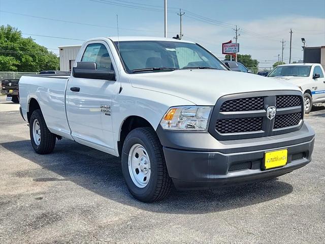 2023 RAM Ram 1500 Classic RAM 1500 CLASSIC TRADESMAN REGULAR CAB 4X4 8 BOX