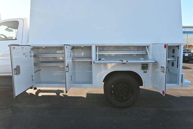 2024 Chevrolet Silverado 6500HD 1WT