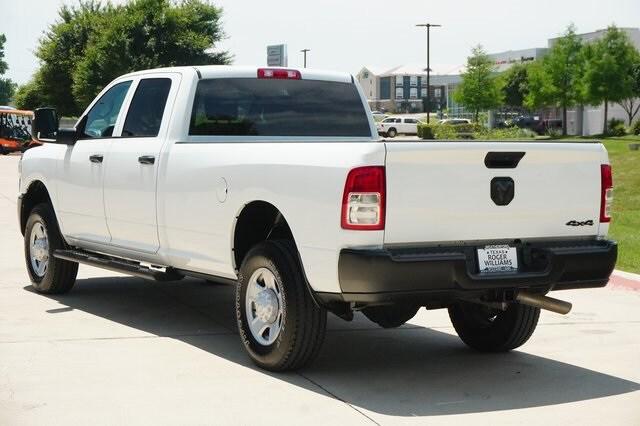 2023 RAM 3500 Tradesman Crew Cab 4x4 8 Box