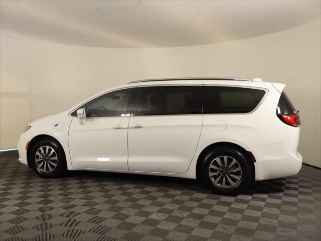 2021 Chrysler Pacifica Hybrid Touring L