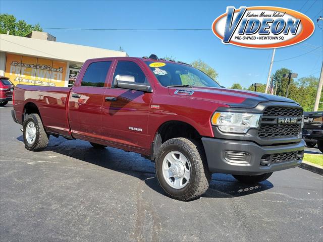 2022 RAM 3500 Tradesman Crew Cab 4x4 8 Box