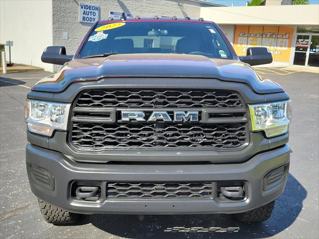 2022 RAM 3500 Tradesman Crew Cab 4x4 8 Box