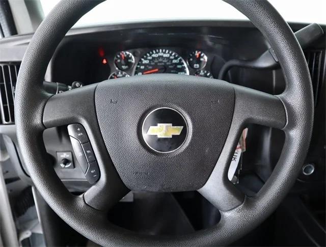 2017 Chevrolet Express 3500 LT
