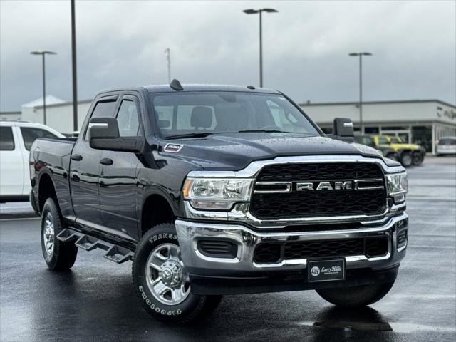 2024 RAM 2500 Tradesman Crew Cab 4x4 64 Box