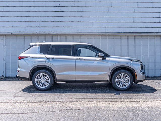 2024 Mitsubishi Outlander ES 2.5 S-AWC