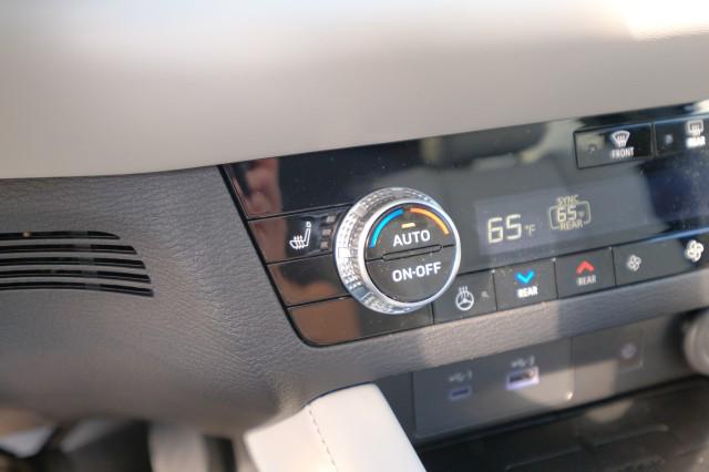 2024 Mitsubishi Outlander SEL Platinum Edition S-AWC