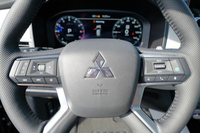 2024 Mitsubishi Outlander SEL Platinum Edition S-AWC