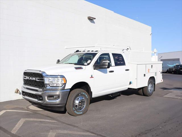 2024 RAM Ram 3500 Chassis Cab RAM 3500 TRADESMAN CREW CAB CHASSIS 4X4 60 CA