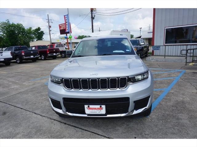 2023 Jeep Grand Cherokee L Laredo 4x4