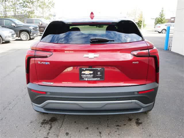 2024 Chevrolet V Blazer eAWD LT