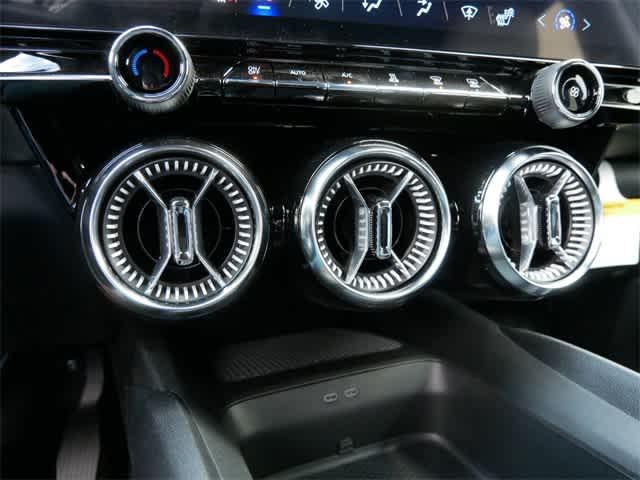 2024 Chevrolet V Blazer eAWD LT