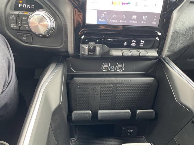 2025 Ram 1500 Laramie Crew Cab 4x4 5'7" Box