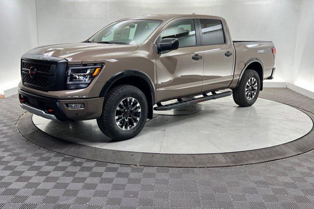 2024 Nissan TITAN