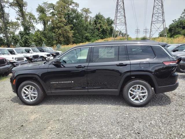 2024 Jeep Grand Cherokee GRAND CHEROKEE L LAREDO X 4X4