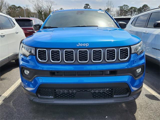 2024 Jeep Compass COMPASS LATITUDE LUX 4X4