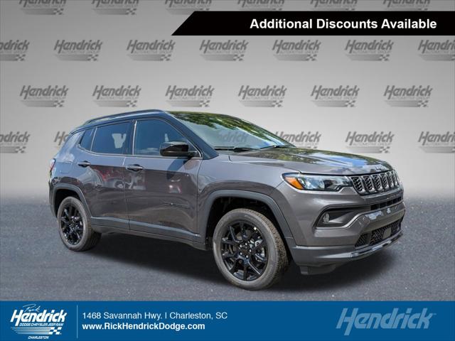 2024 Jeep Compass COMPASS LATITUDE 4X4