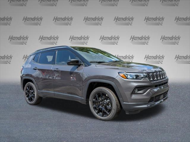 2024 Jeep Compass COMPASS LATITUDE 4X4