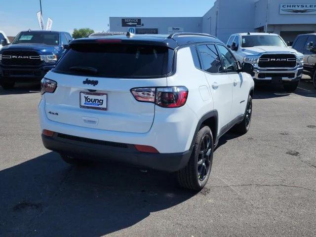 2024 Jeep Compass COMPASS LATITUDE 4X4