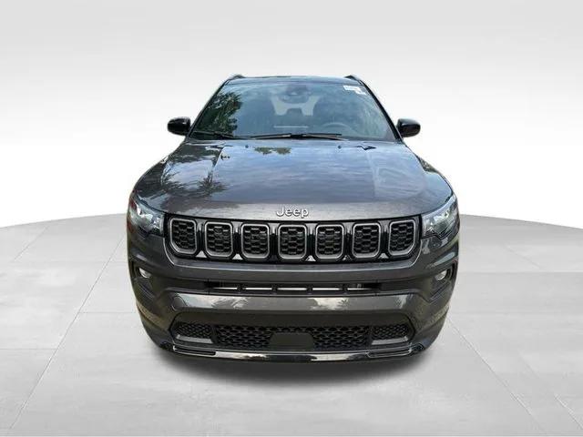 2024 Jeep Compass COMPASS LATITUDE 4X4