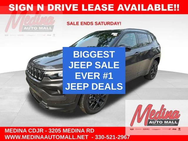 2024 Jeep Compass COMPASS LATITUDE 4X4