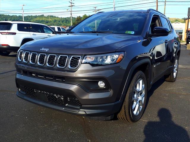 2024 Jeep Compass COMPASS LATITUDE LUX 4X4