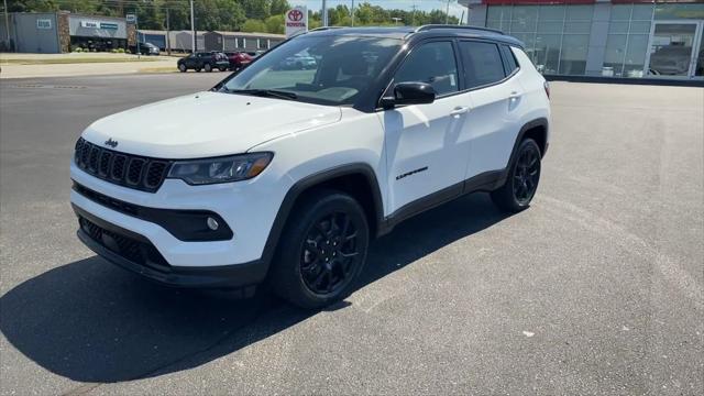 2024 Jeep Compass COMPASS LATITUDE 4X4