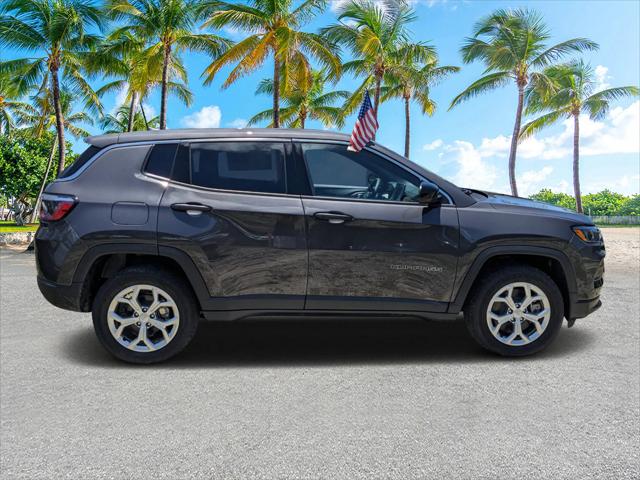 2024 Jeep Compass COMPASS SPORT 4X4