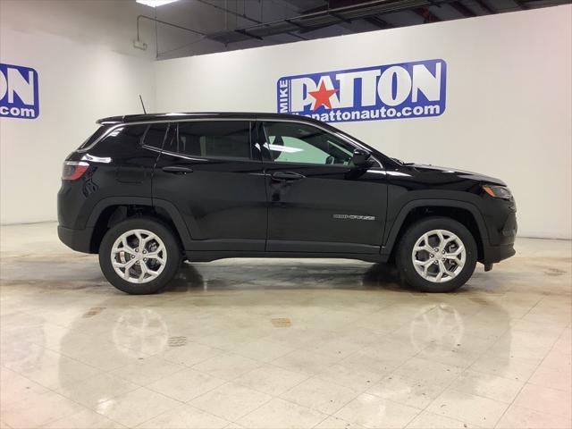 2024 Jeep Compass COMPASS SPORT 4X4