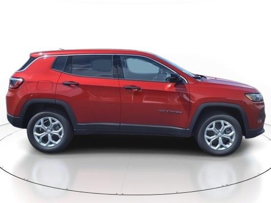 2024 Jeep Compass COMPASS SPORT 4X4