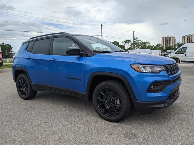 2024 Jeep Compass COMPASS LATITUDE 4X4