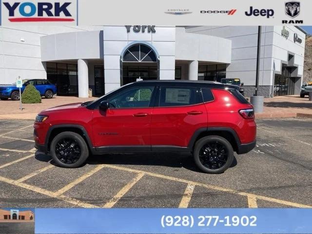 2024 Jeep Compass COMPASS LATITUDE 4X4