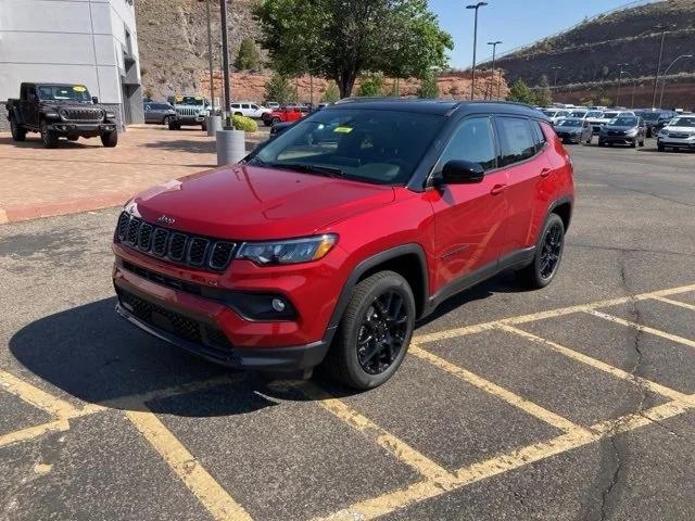 2024 Jeep Compass COMPASS LATITUDE 4X4