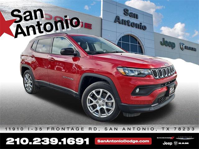 2024 Jeep Compass COMPASS LATITUDE LUX 4X4