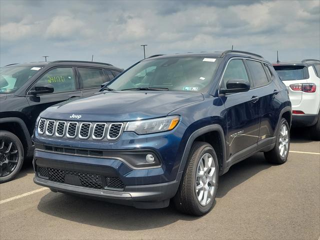 2024 Jeep Compass COMPASS LATITUDE LUX 4X4