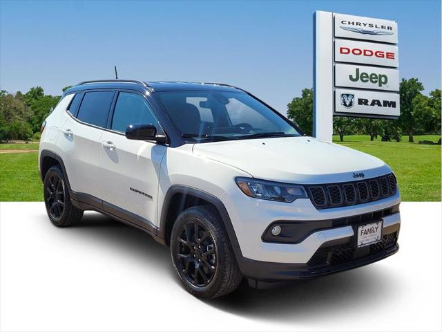 2024 Jeep Compass COMPASS LATITUDE 4X4