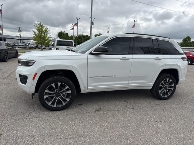 2024 Jeep Grand Cherokee GRAND CHEROKEE OVERLAND 4X4