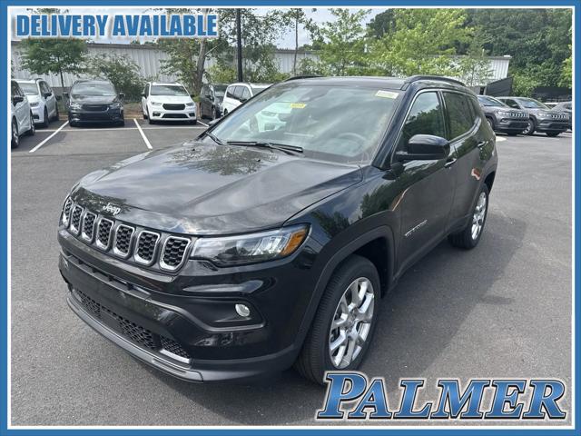 2024 Jeep Compass COMPASS LATITUDE LUX 4X4