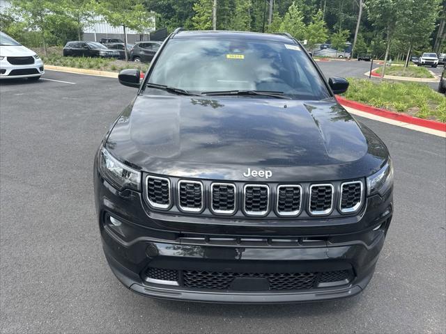 2024 Jeep Compass COMPASS LATITUDE LUX 4X4