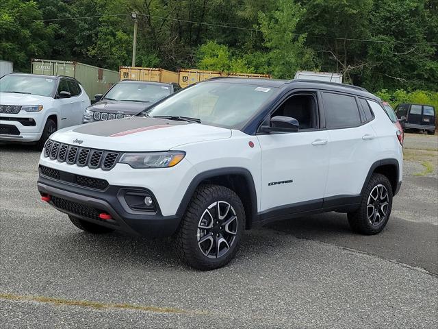 2024 Jeep Compass COMPASS TRAILHAWK 4X4